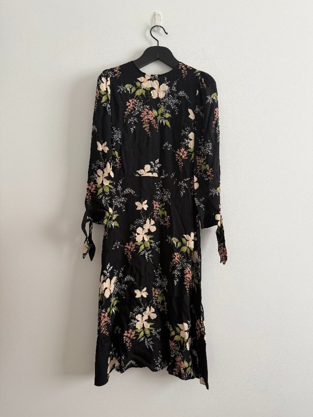 Reformation | Black Kellan Dress